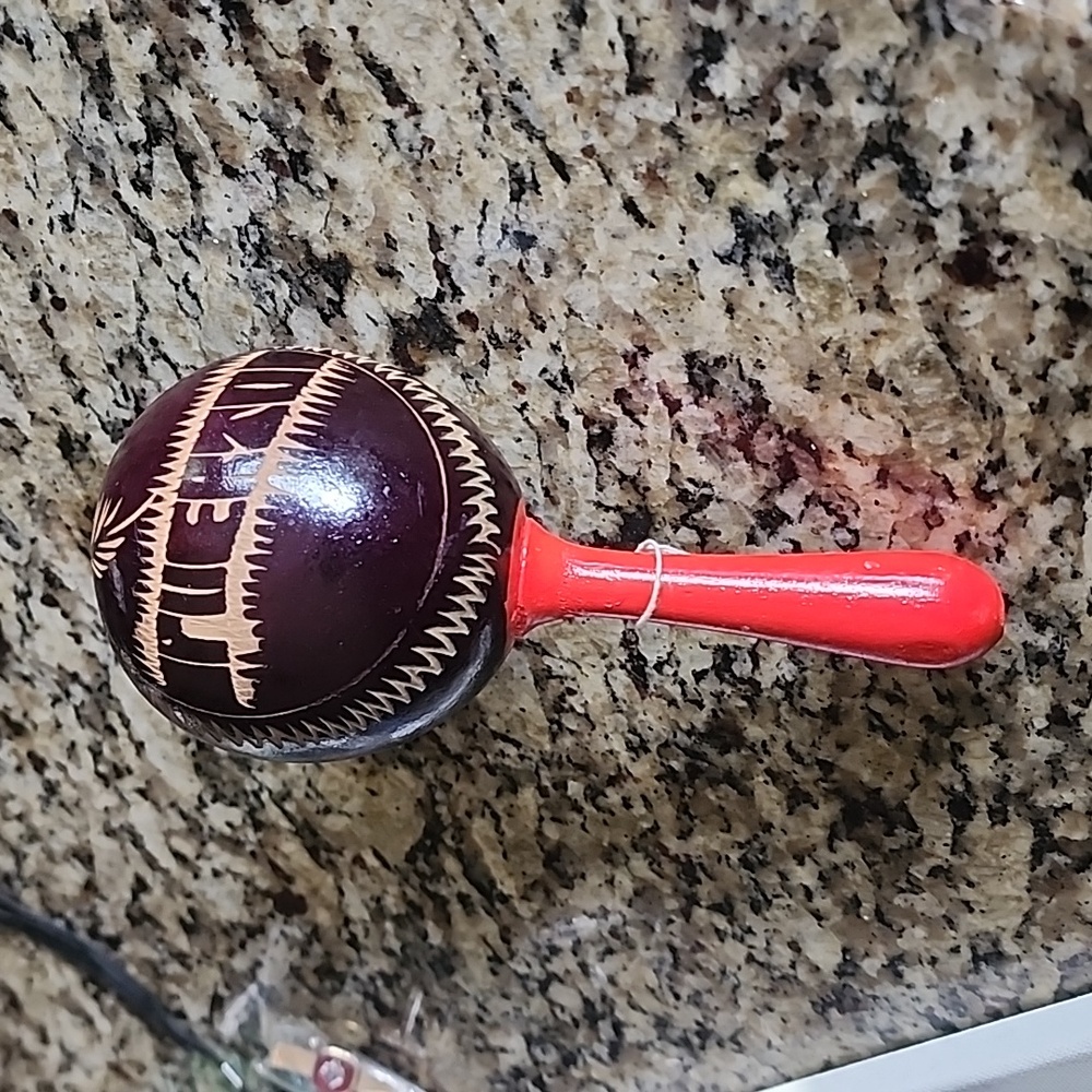 Maracas Puerto wooden only 1 shaker - Picture 2 of 5